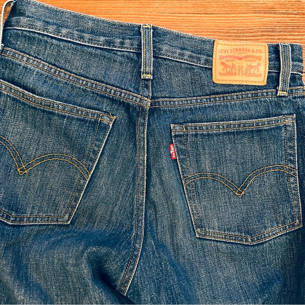 Levi's Blue Straight Jeans Classic Design